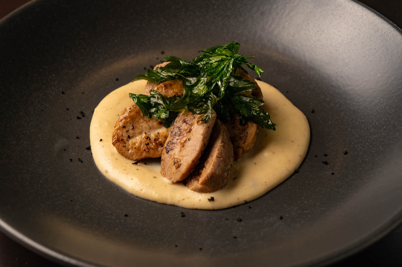 Бараньи яйца с соусом Субиз