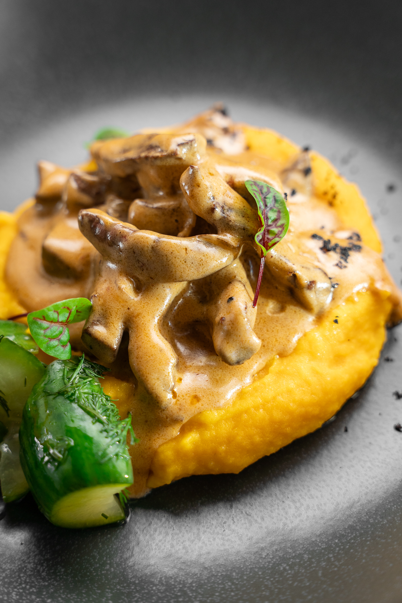 Бефстроганов из говяжьей вырезки