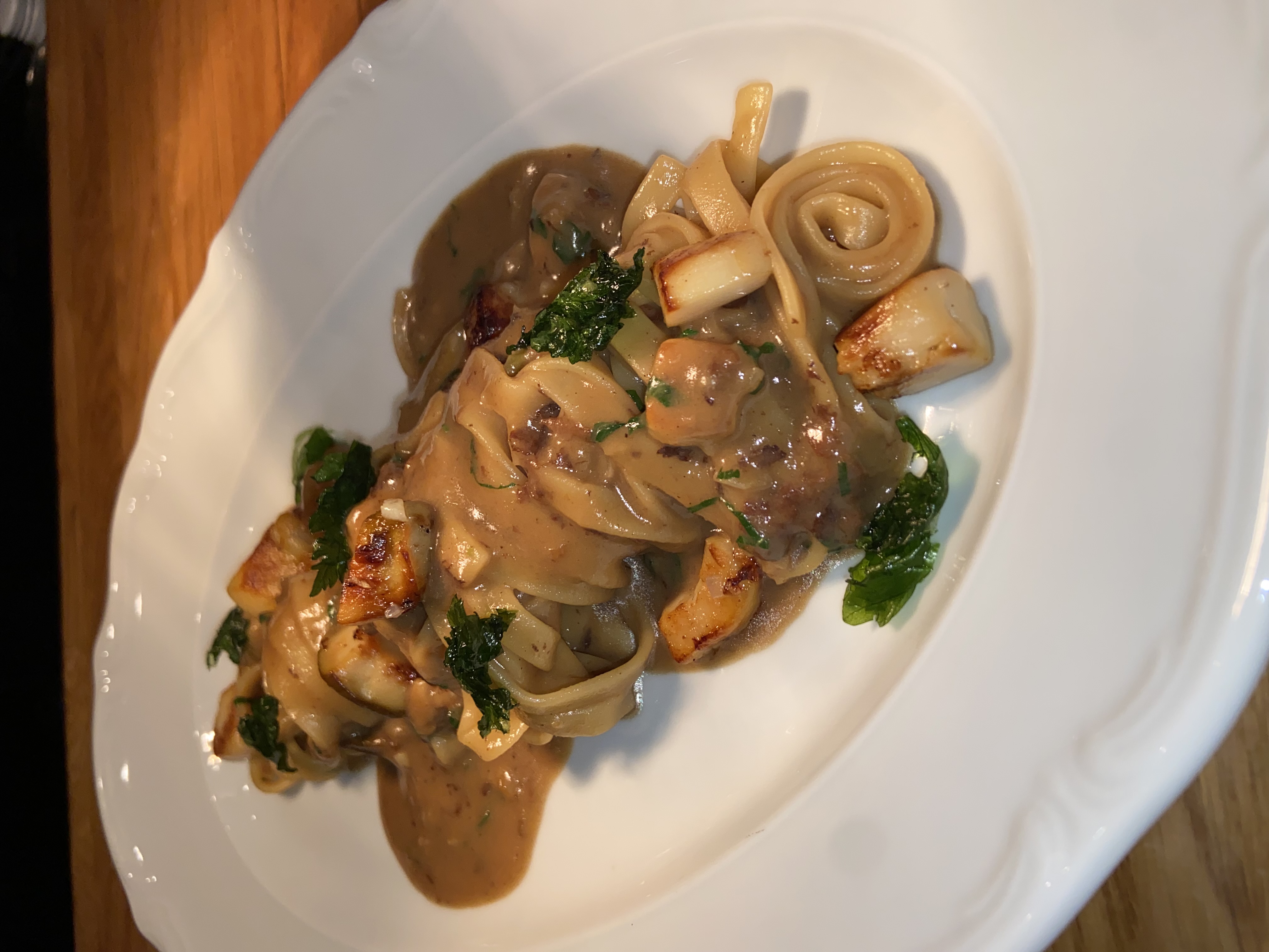 Фетучини с белыми грибами