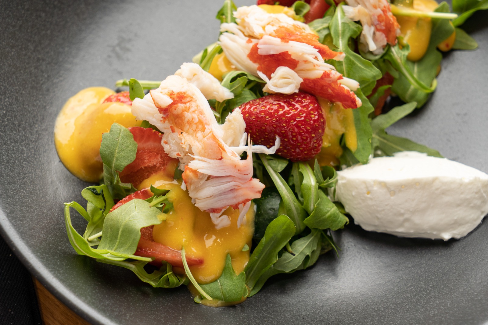 Салат с крабом